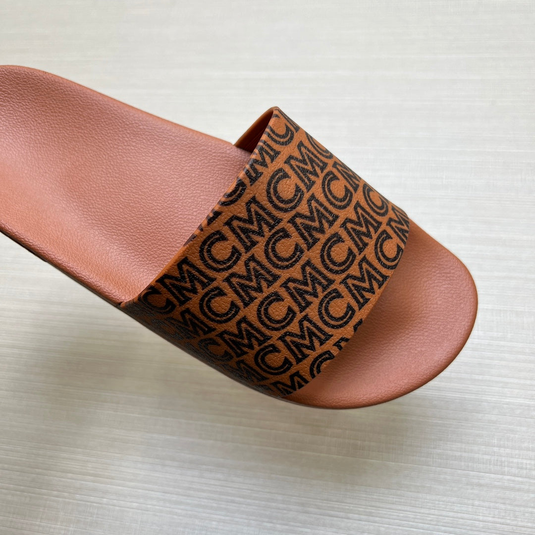 54M45ZDE Stylish slippers