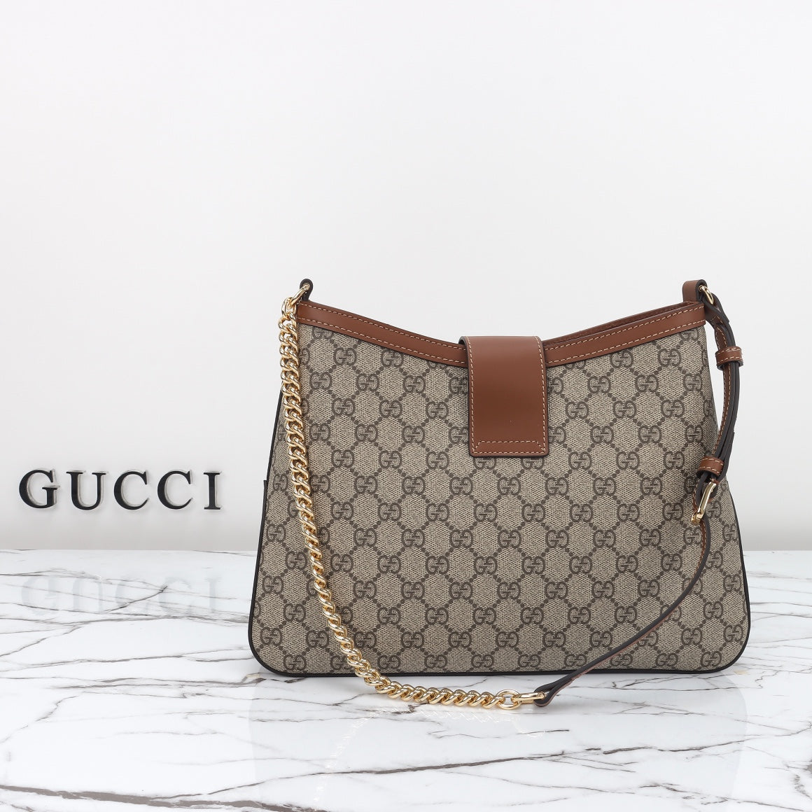 165NB106BDE Stylish leather bag
