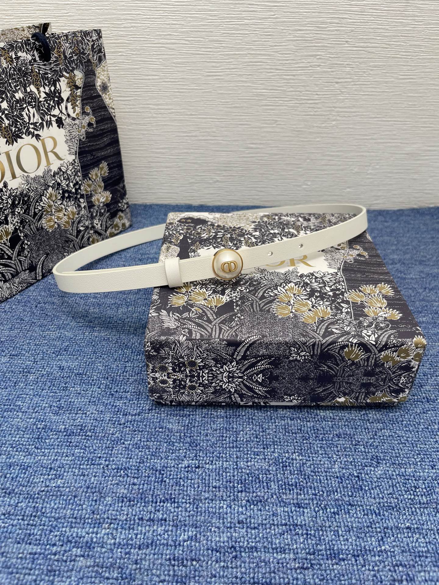 155RD202PDE Stylish High quality belt With full package