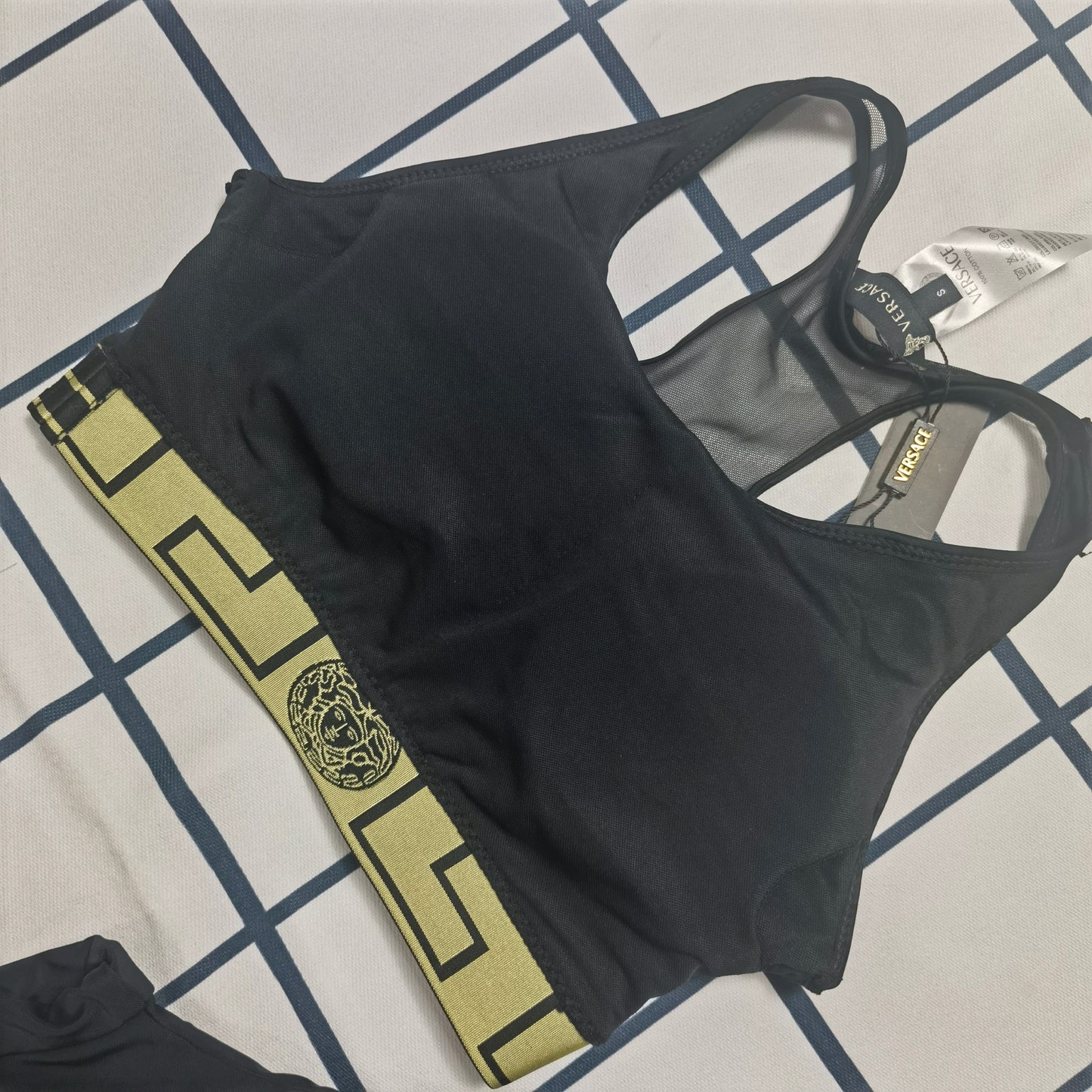 14V88YDE Stylish Long sleeve swimsuit