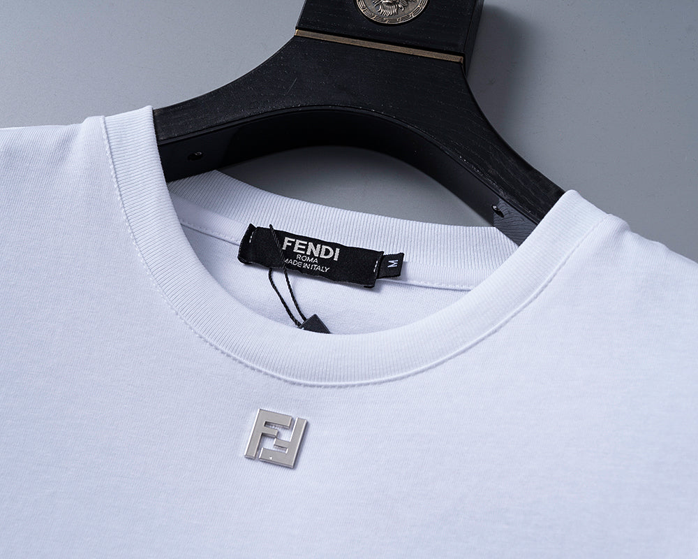 125WF77UDE Stylish T-shirts