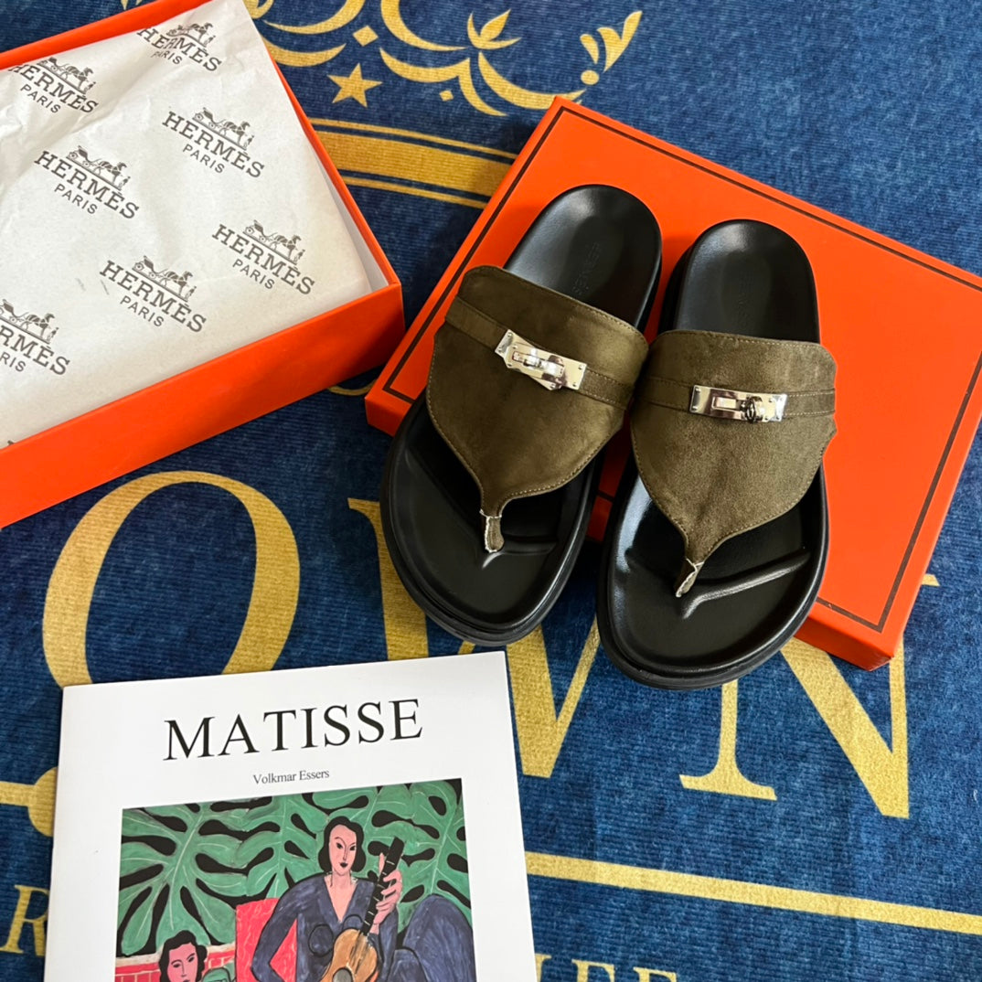 14H3ZDE Stylish Slippers