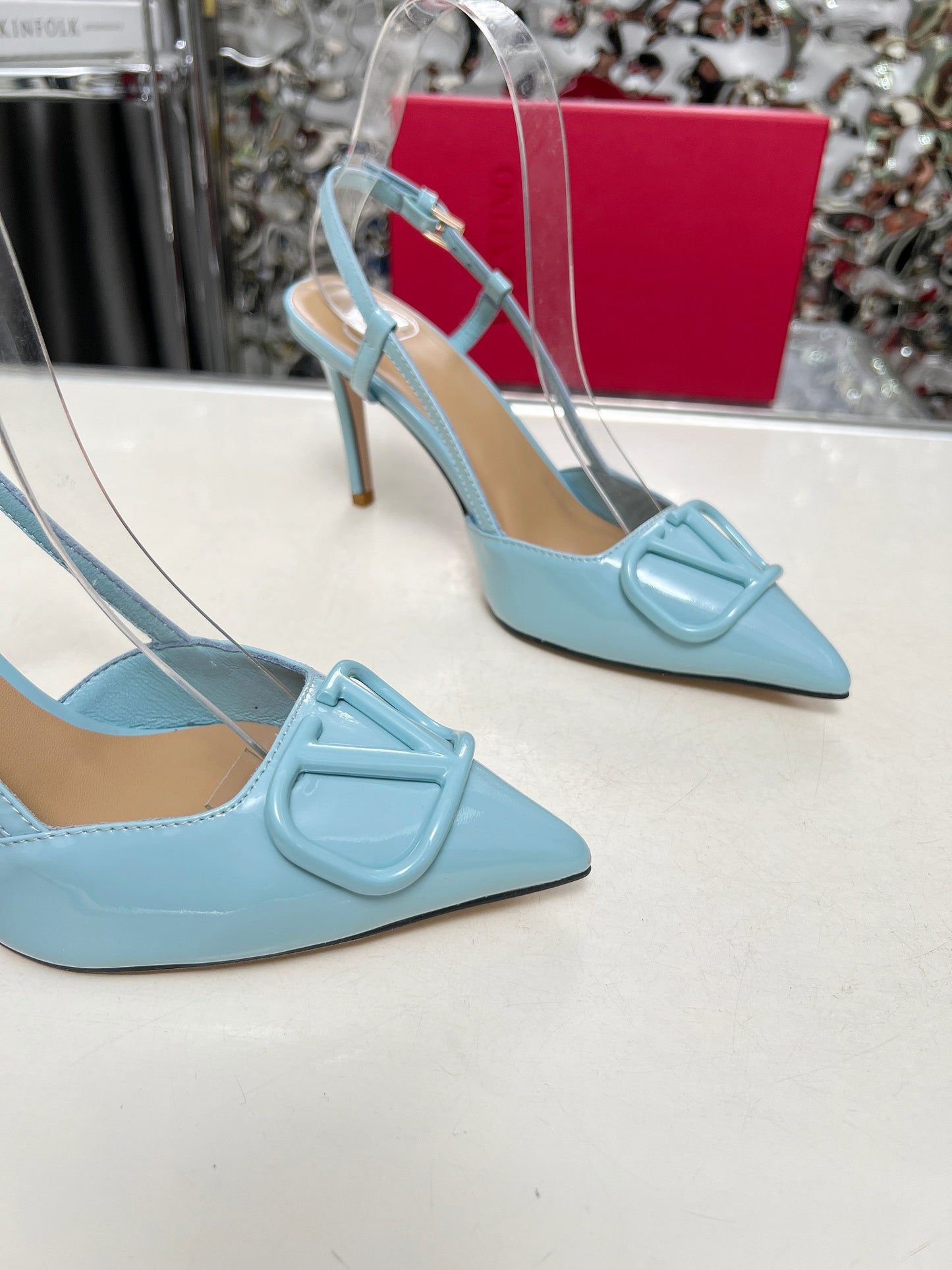 245RVL21ZDE Stylish leather High heels