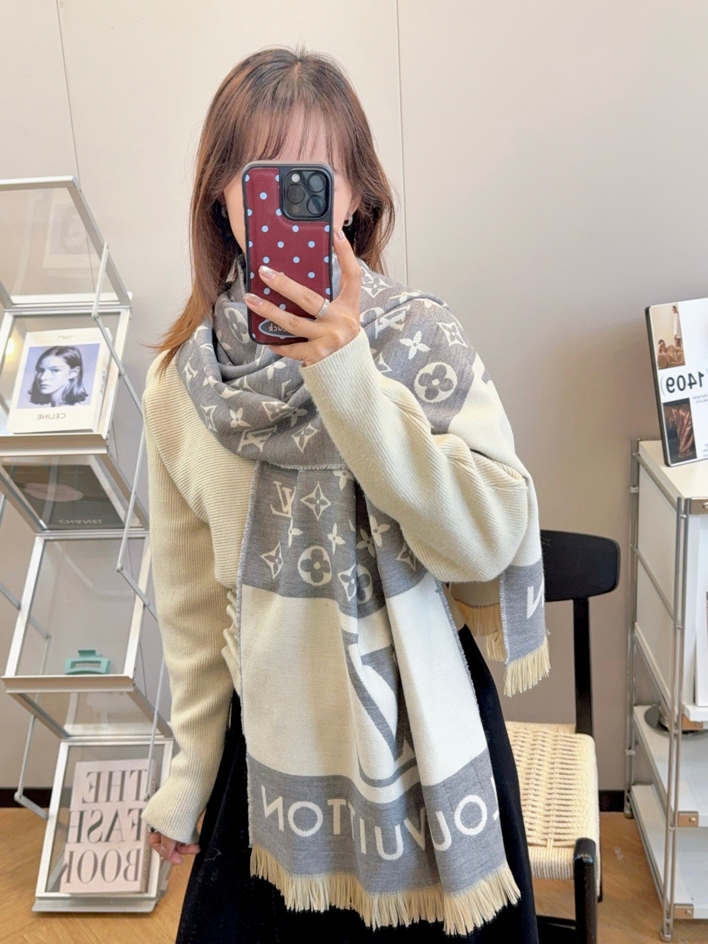 175RE40WDE Stylish Winter Scarves