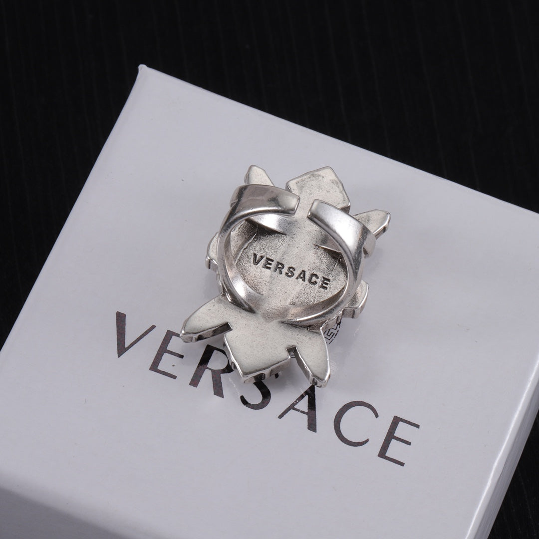 14V949JDE Stylish rings