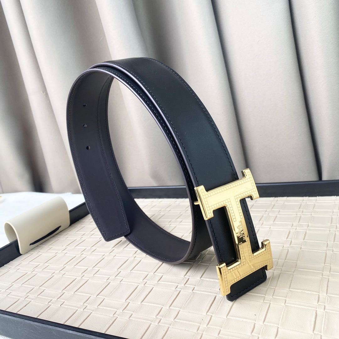 14H114PDE Stylish High quality belt With full package