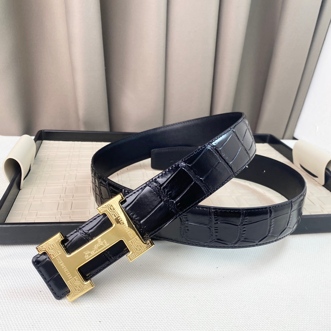 14H114PDE Stylish High quality belt With full package