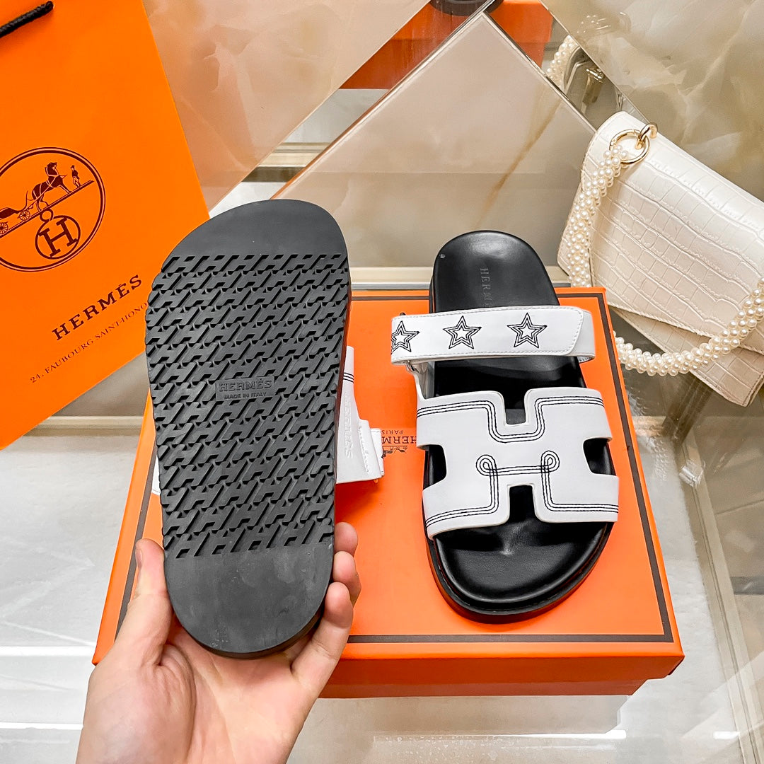 14H4ZDE Stylish Slippers