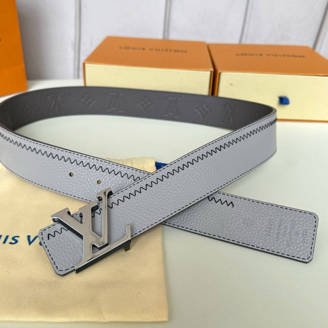 14B11PDE Stylish High quality belt With full package