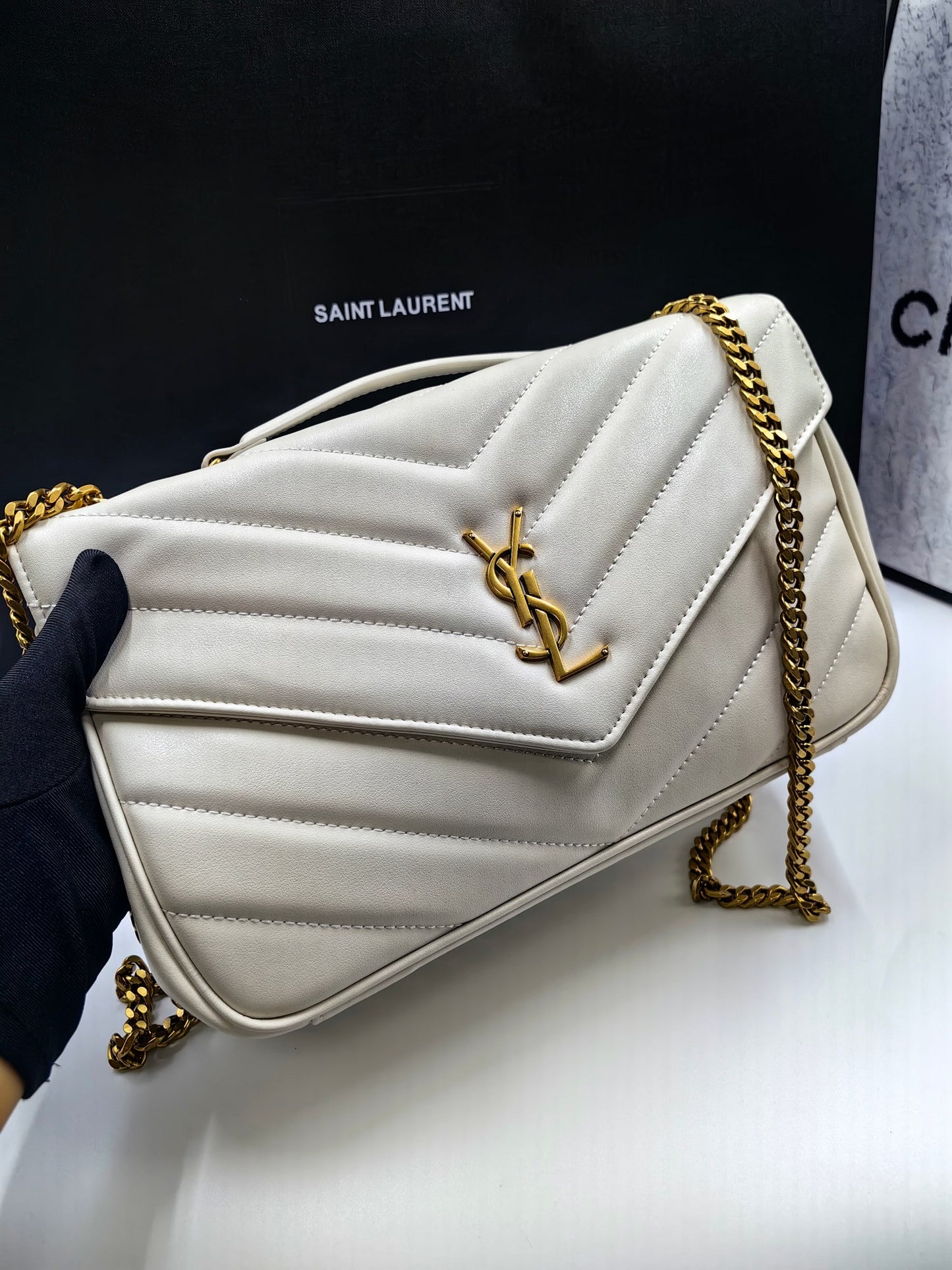 165NSL108BDE Stylish leather bag