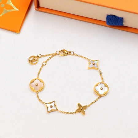 2E17KDE Stylish Bracelets