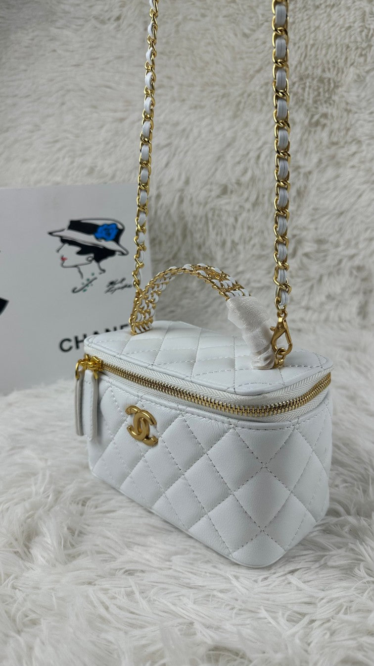 155XC26BDE Stylish leather bag