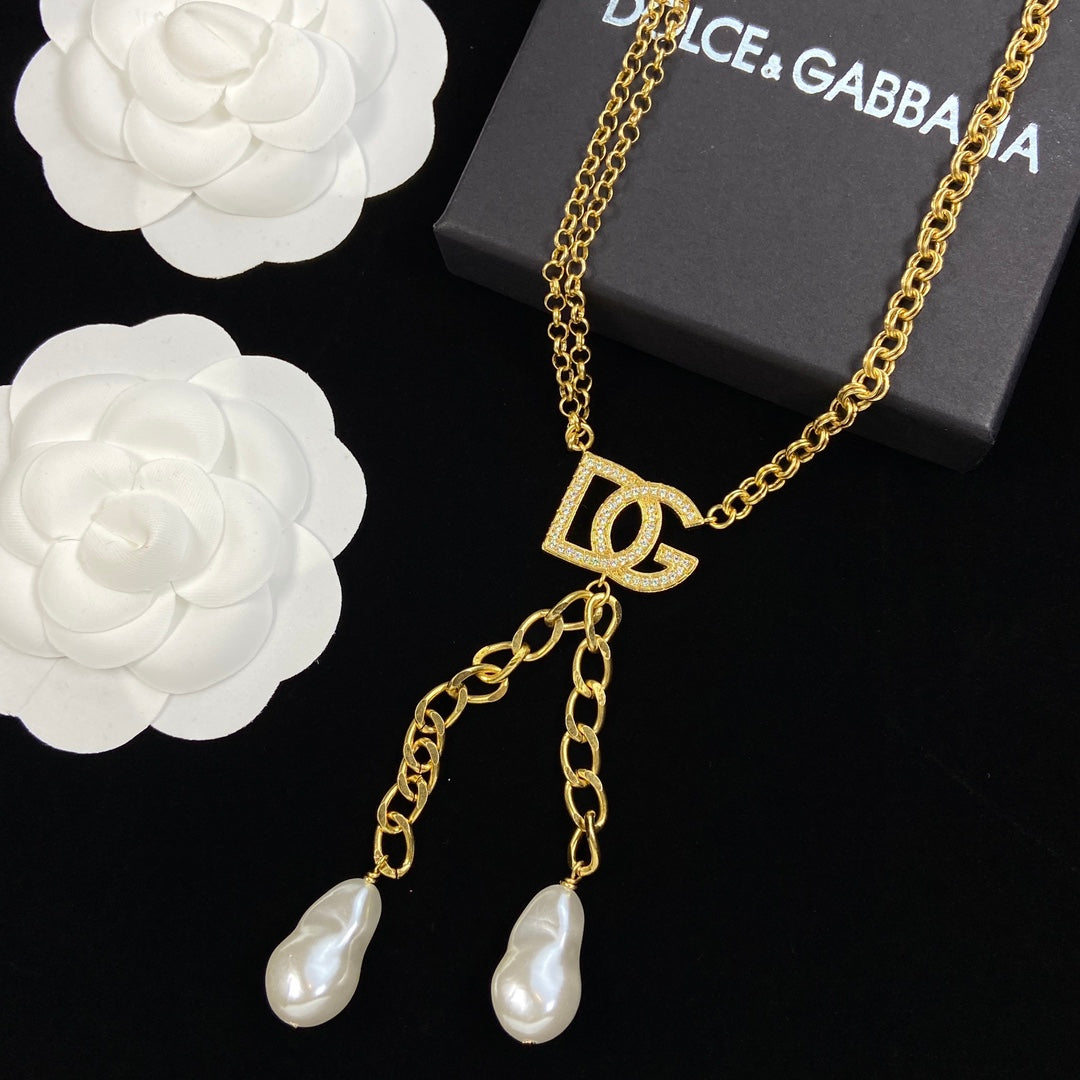 15NA4XDE Stylish Necklaces