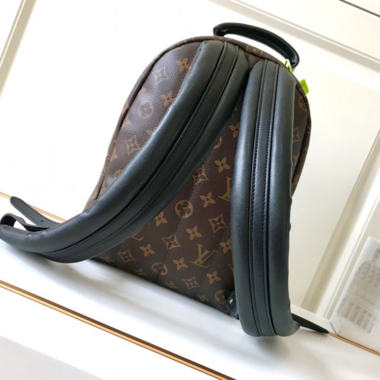 1E70BDE Stylish leather backpacks