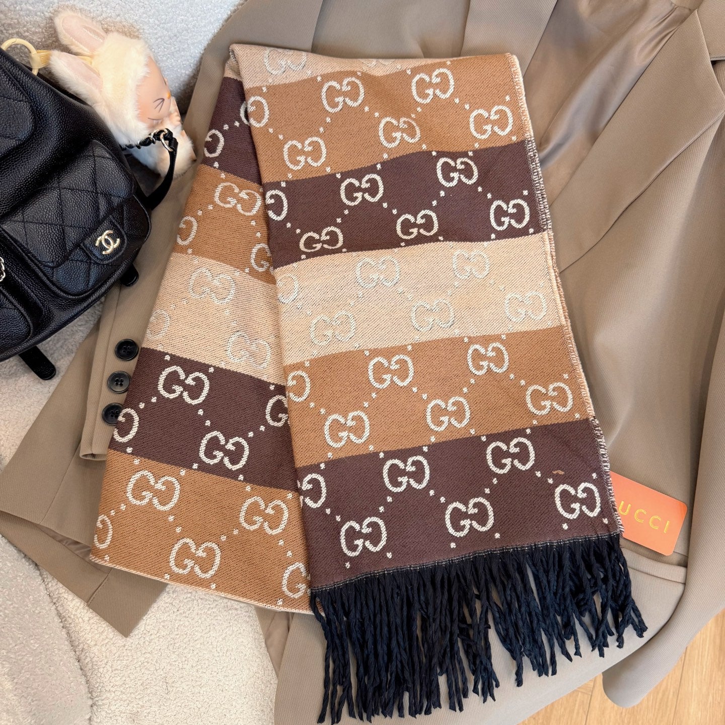 175RB41WDE Stylish Winter Scarves