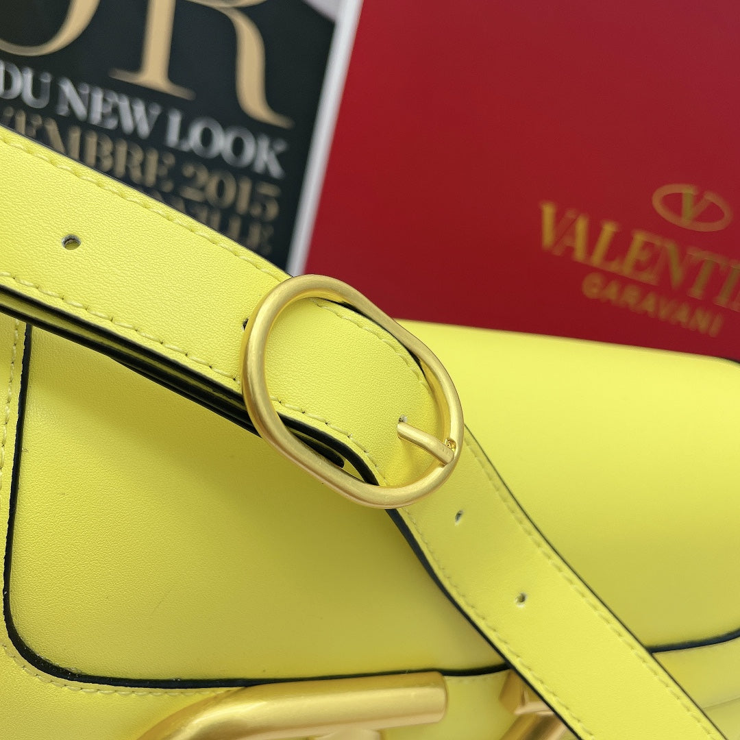 5A45BDE Stylish leather bag