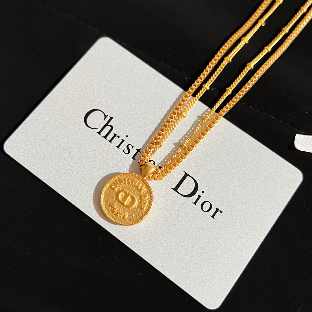 1YD145XDE Stylish Necklaces