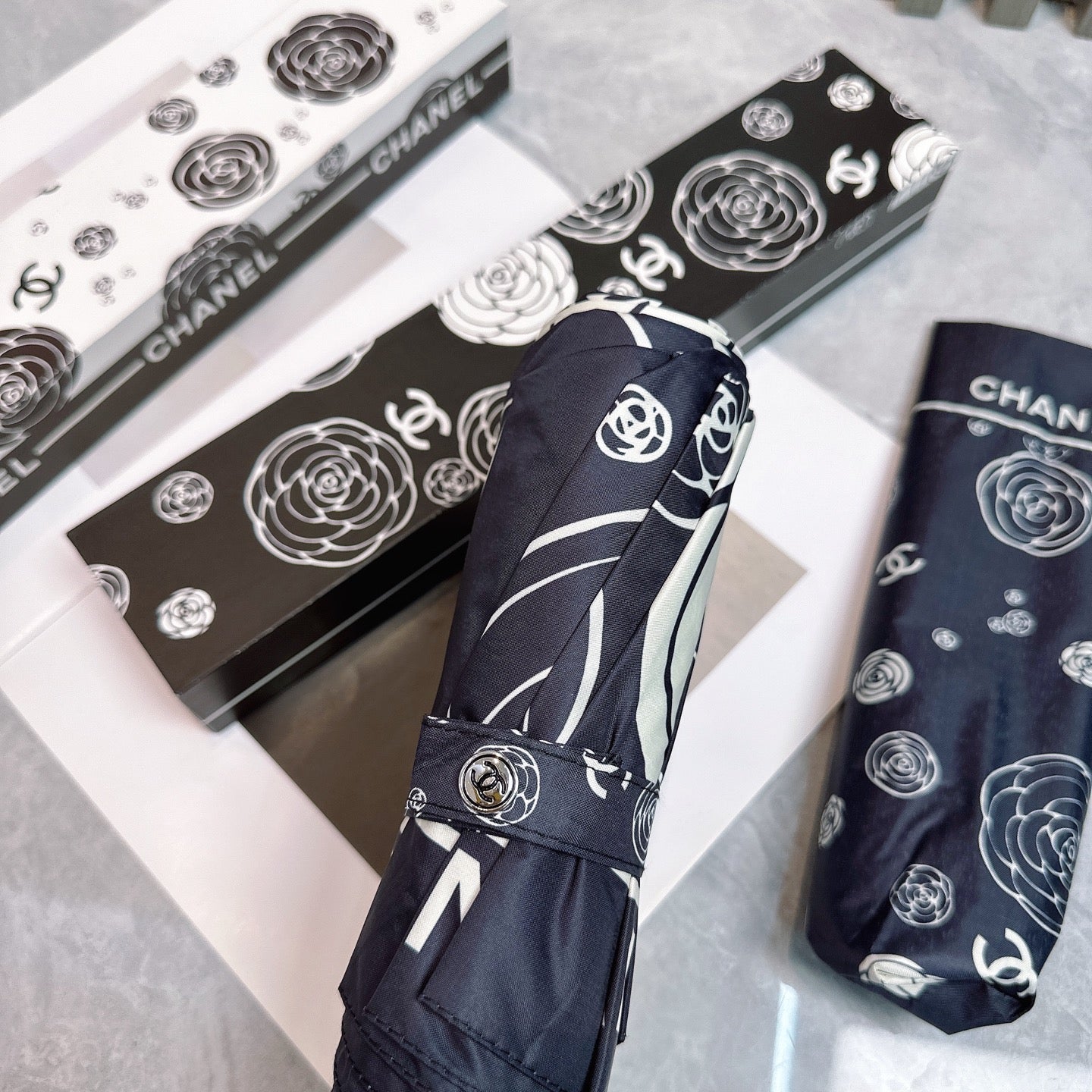 15RC124SDE Stylish UV resistant umbrella