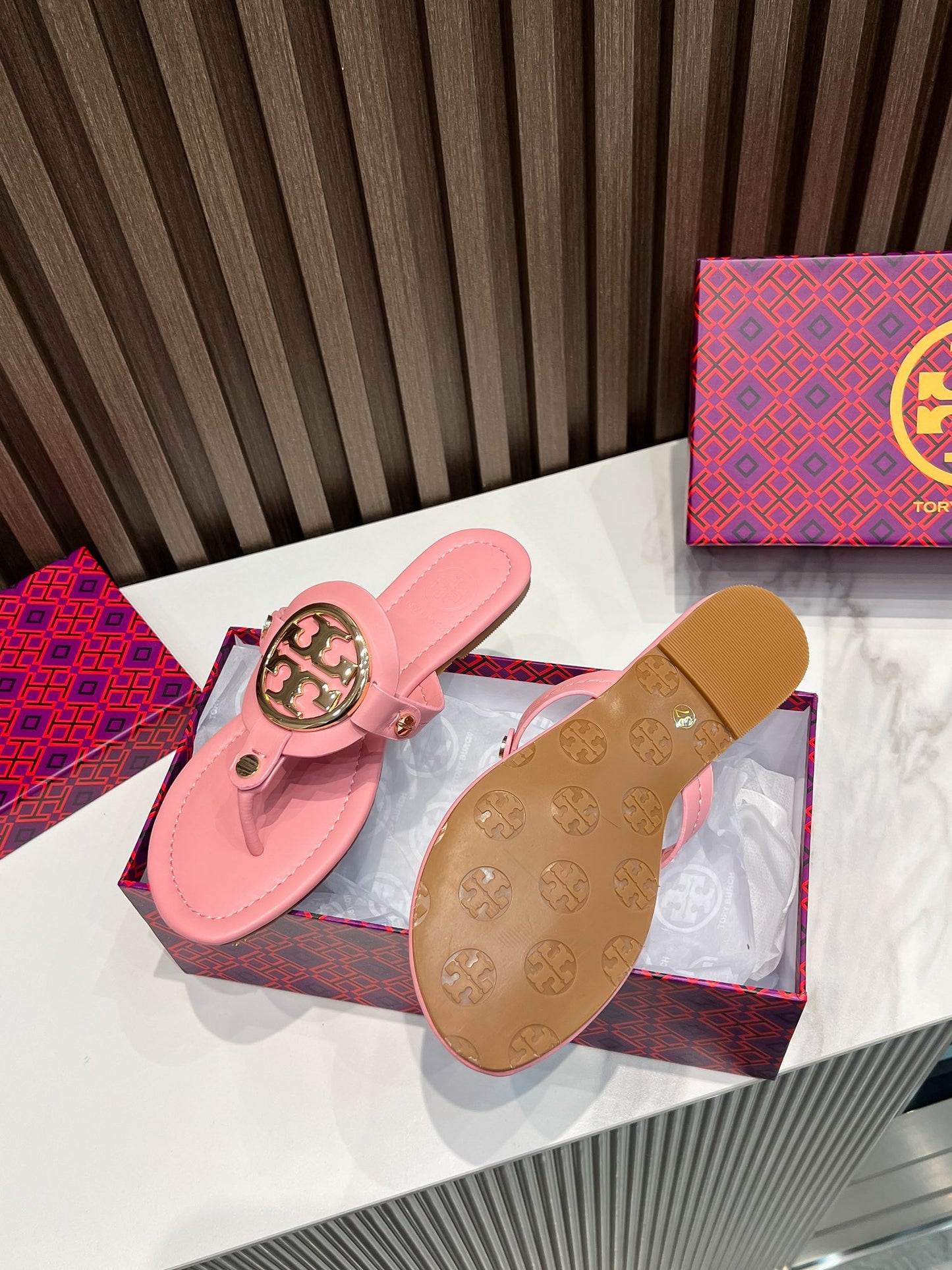 255QA34ZDE Stylish leather shoes