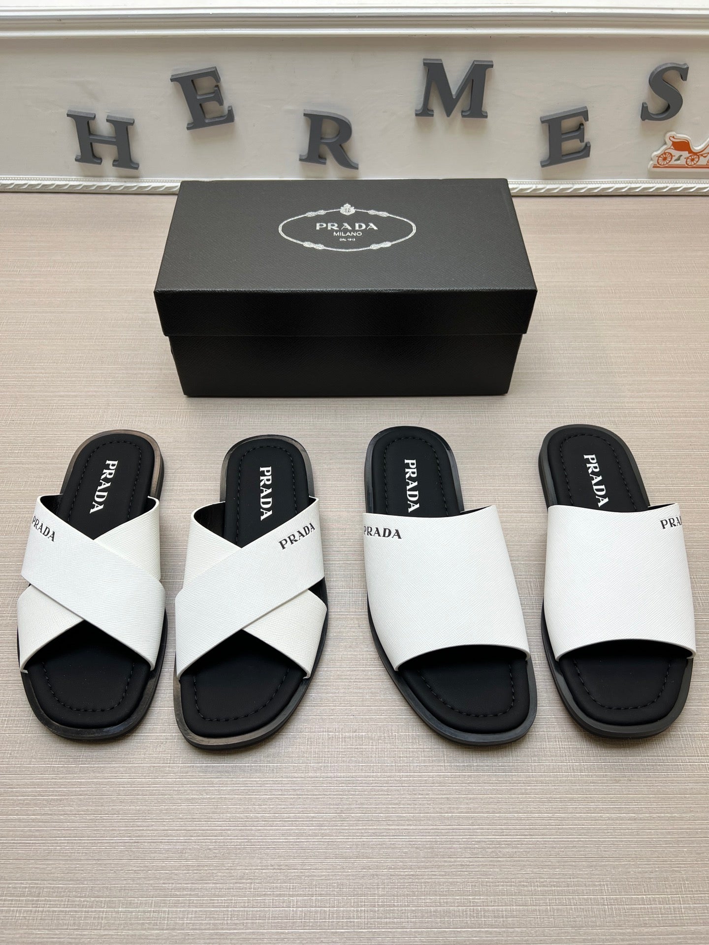 54PD73ZDE Stylish slippers