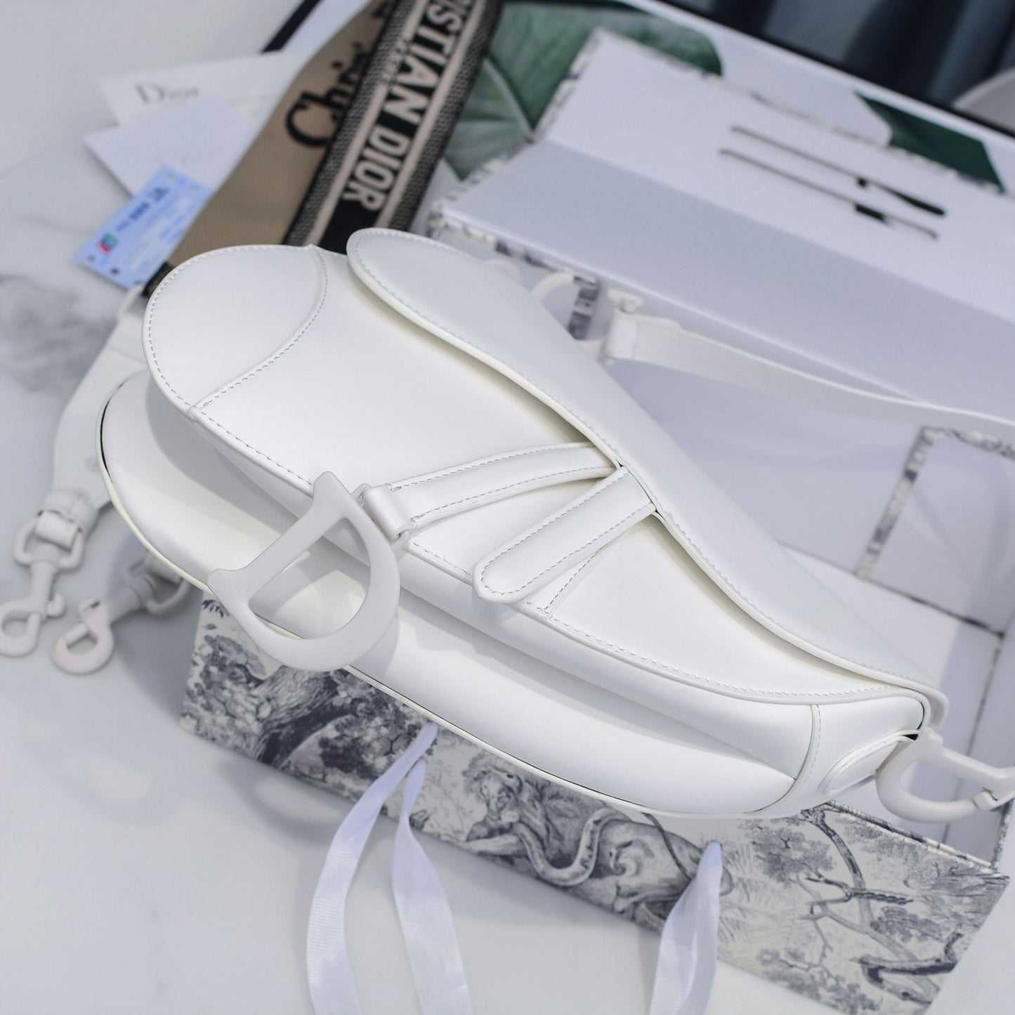 5D10BDE Stylish leather bag