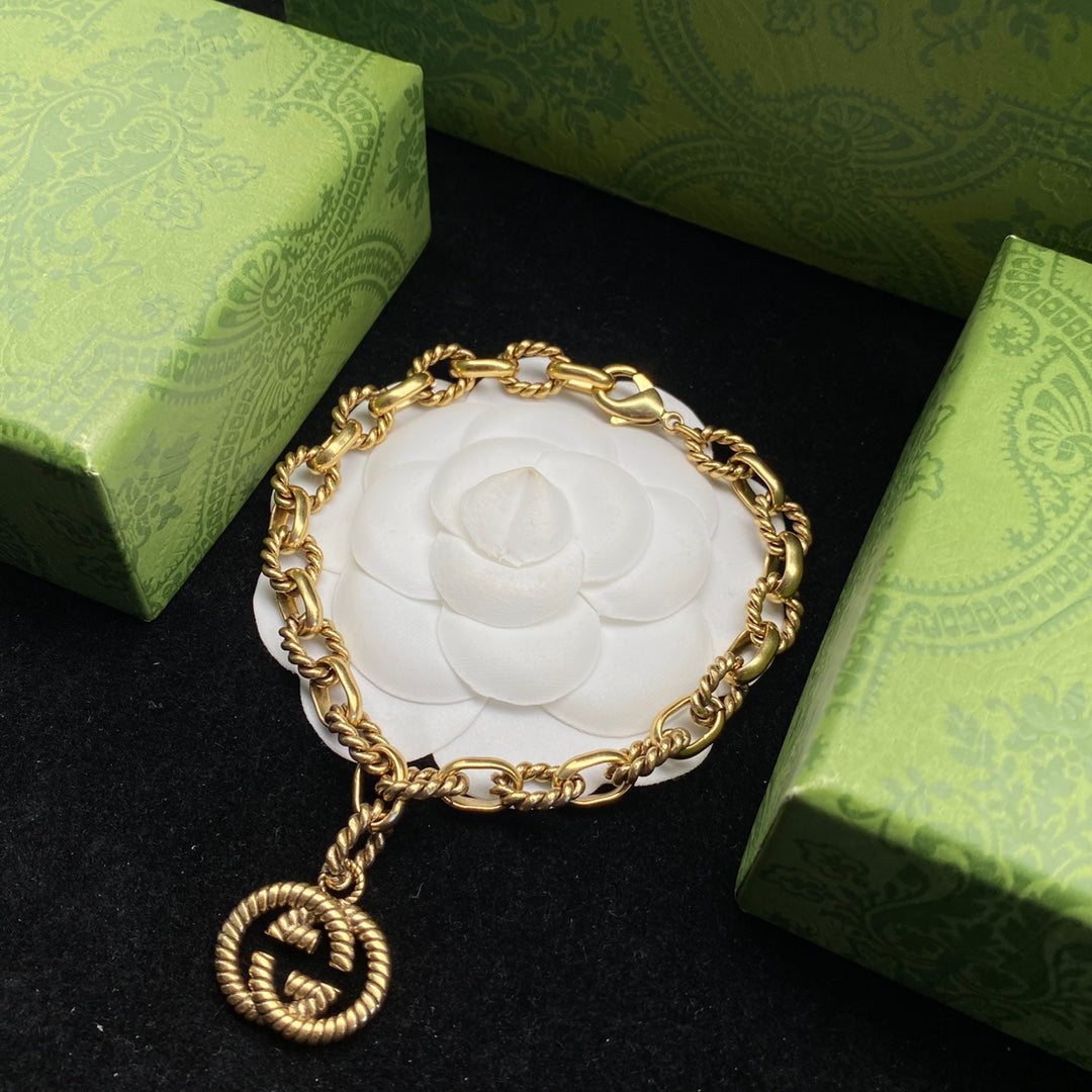 1XB359XDE Stylish Earrings