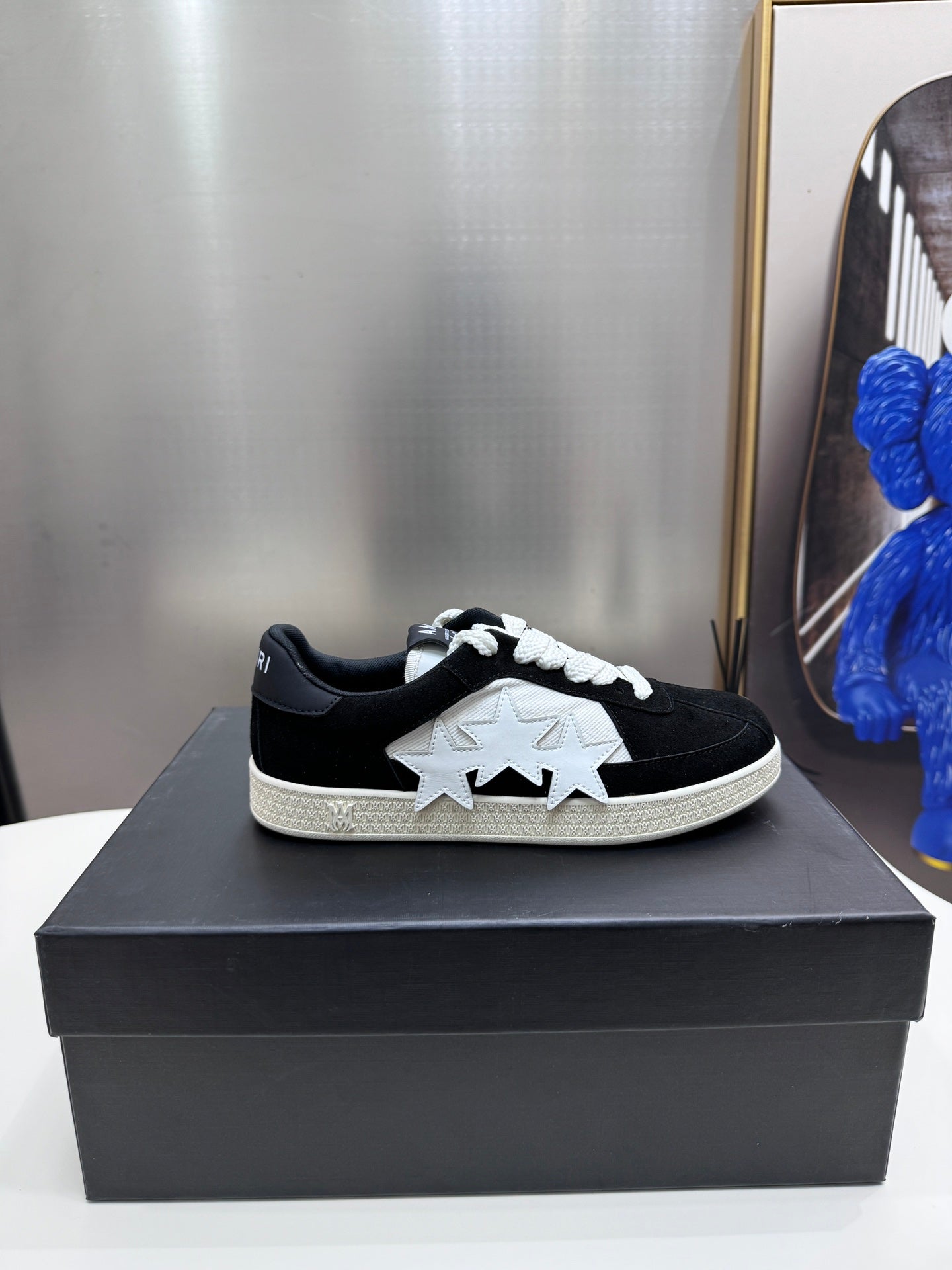 1JA7ZDE Stylish shoes
