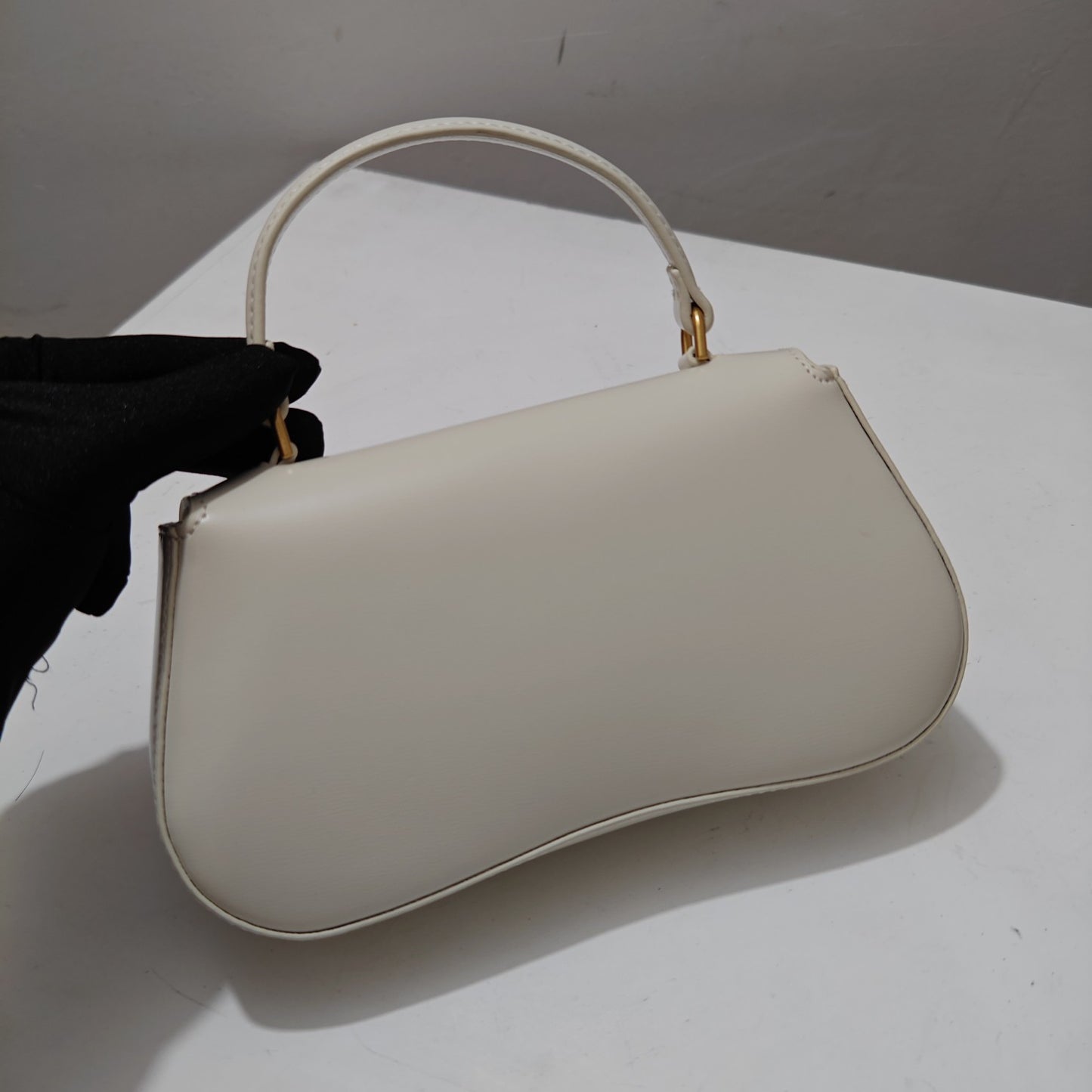 165NE91BDE Stylish leather bag