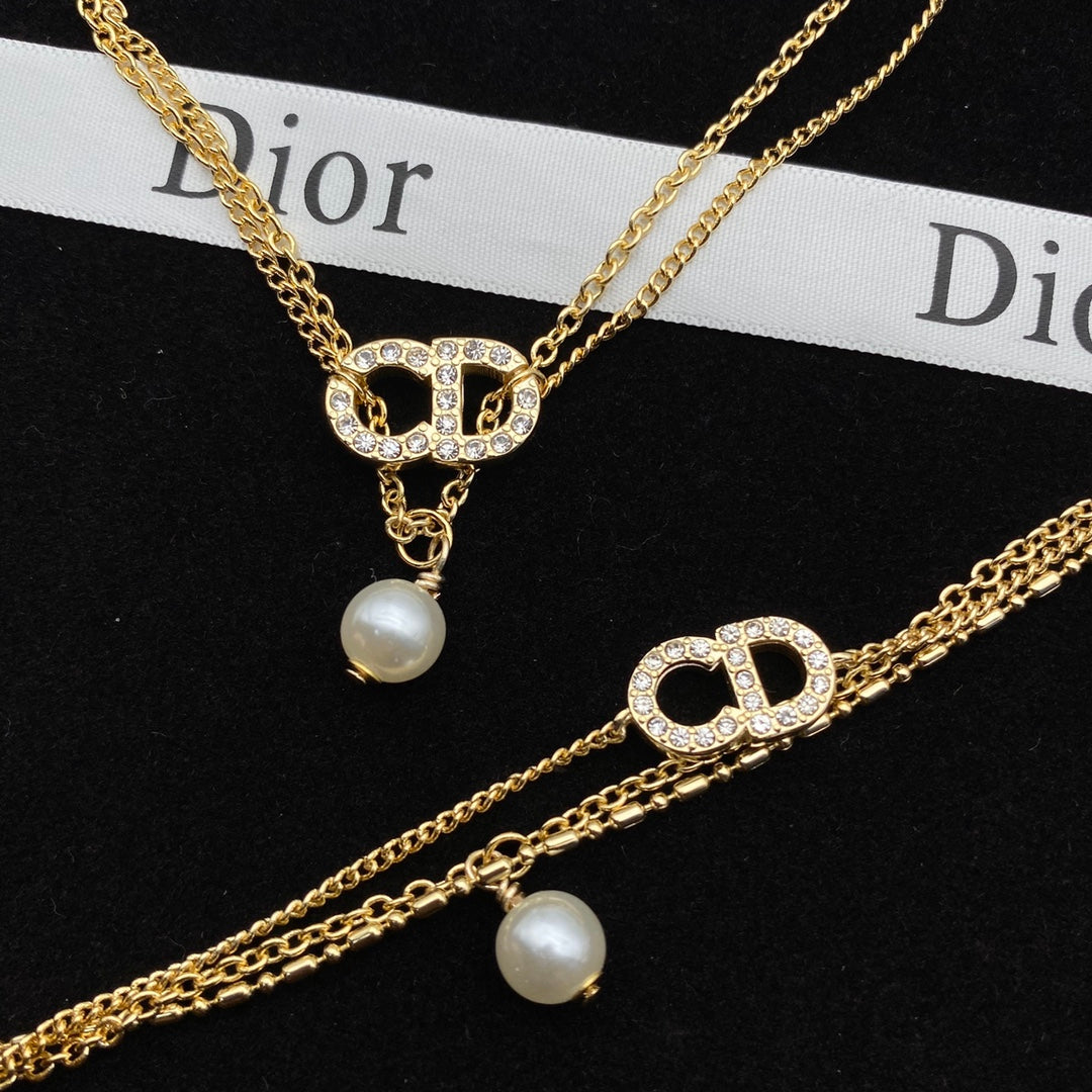 1ND218XDE Stylish Necklaces Bracelet Earrings