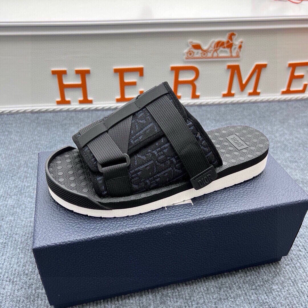 535ZD305ZDE Stylish Slippers