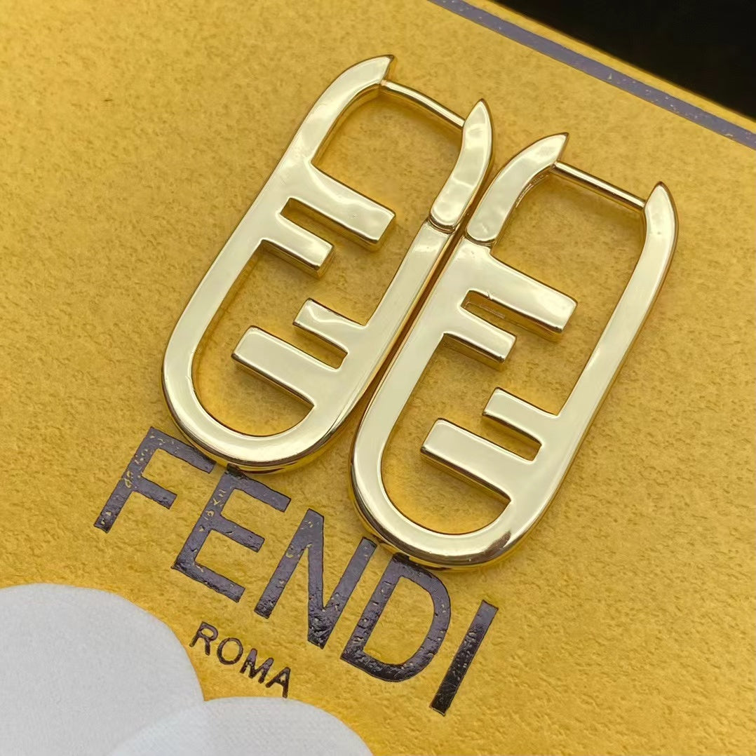 1F195EDE Stylish Earrings