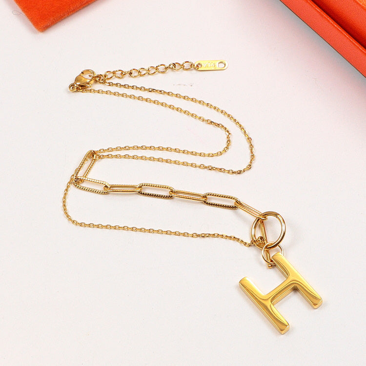 BH01XDE Stylish Necklaces