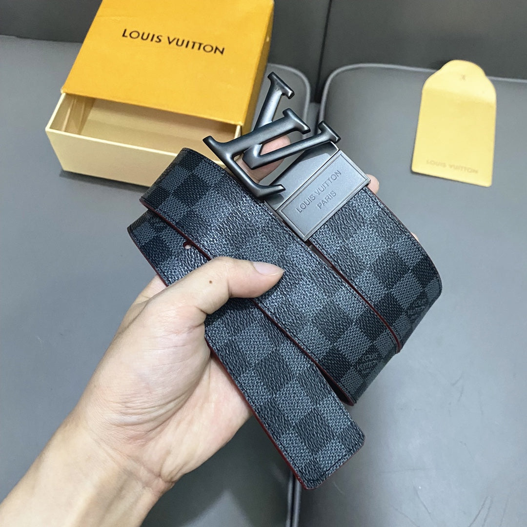 14E142PDE Stylish High quality belt With full package