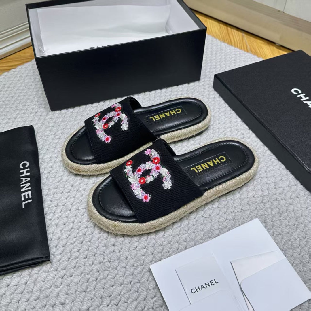 255QC43ZDE Stylish leather shoes