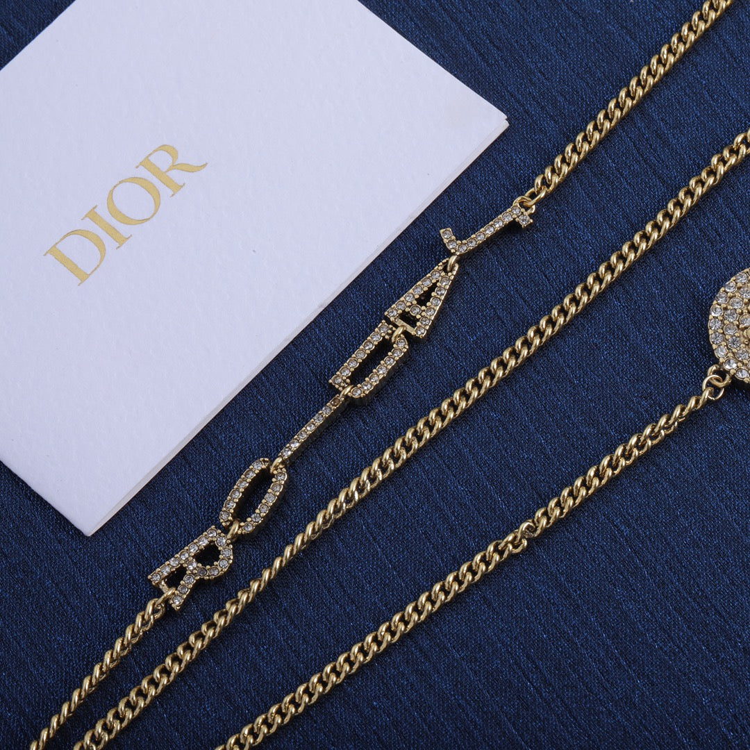 1YD250XDE Stylish Necklaces