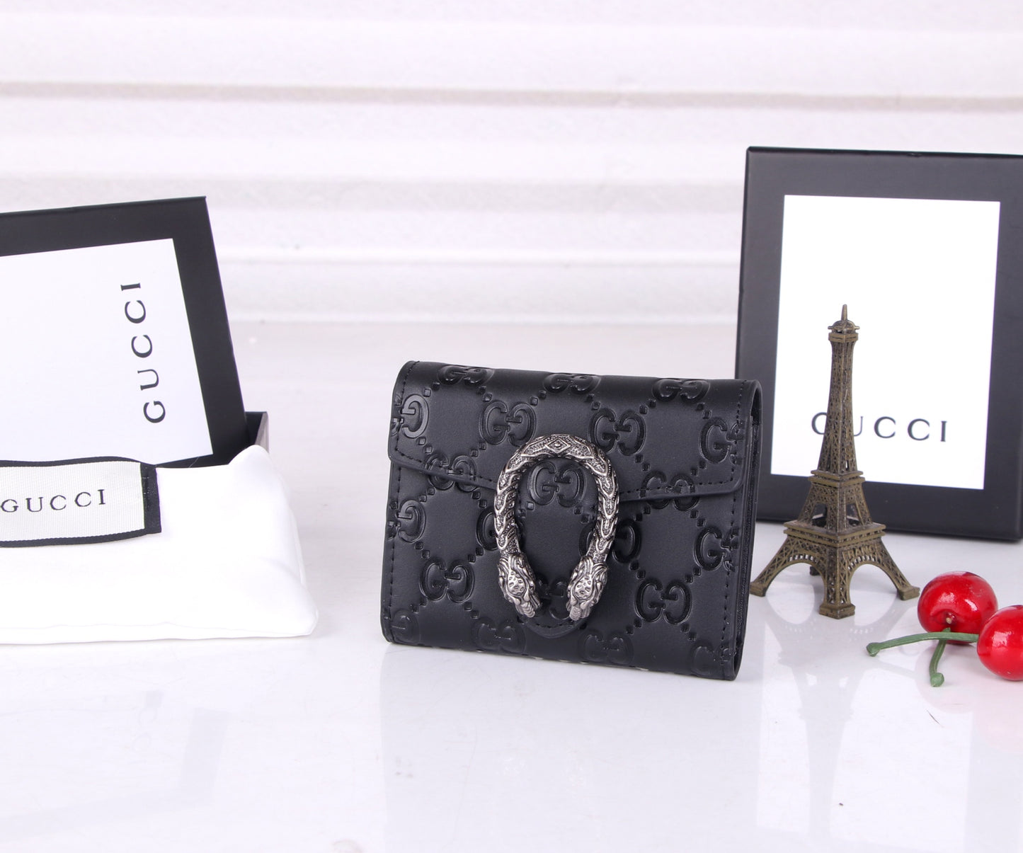 165NB117BDE Stylish leather bag