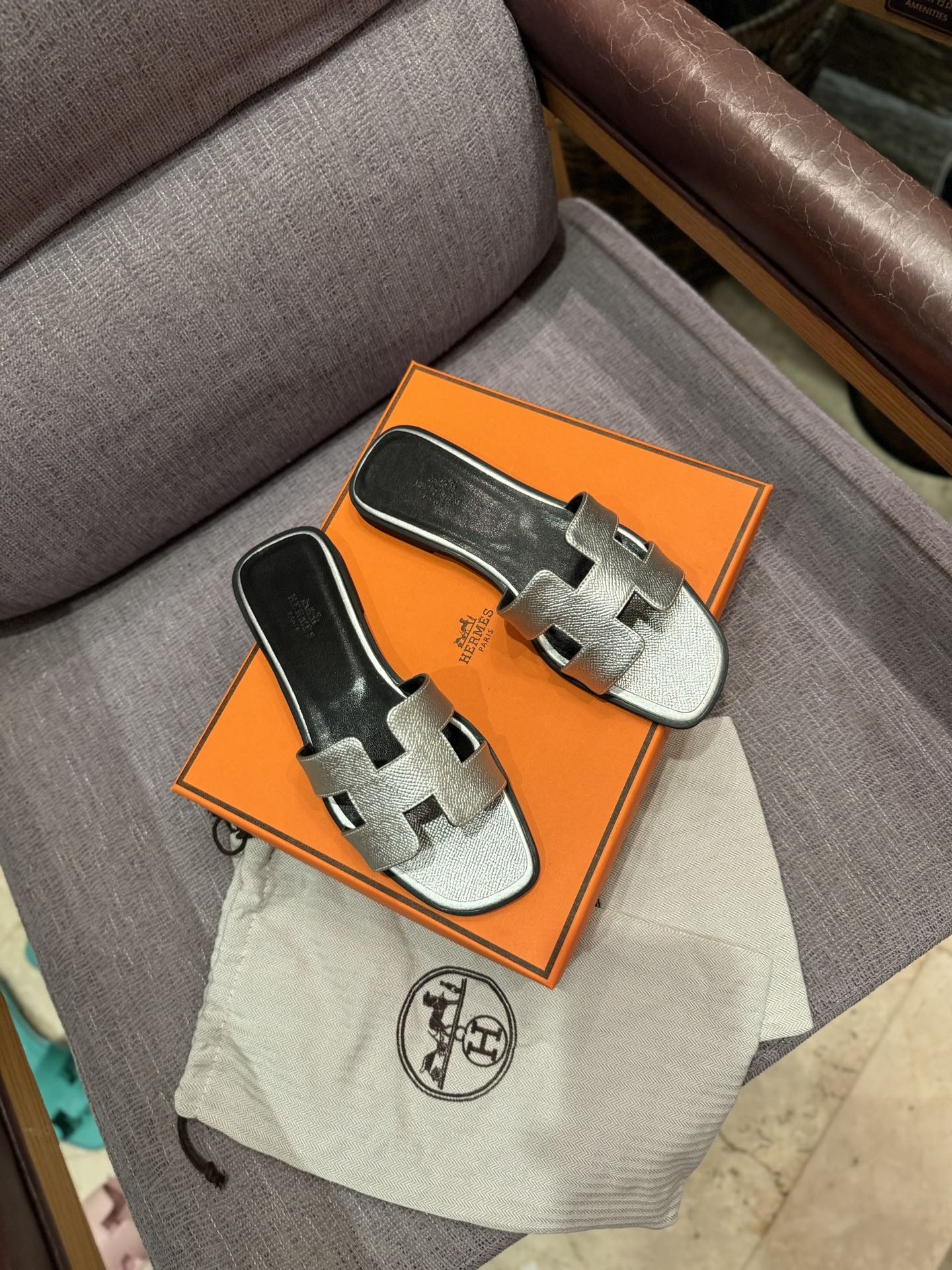 155ZH311ZDE Stylish Slippers