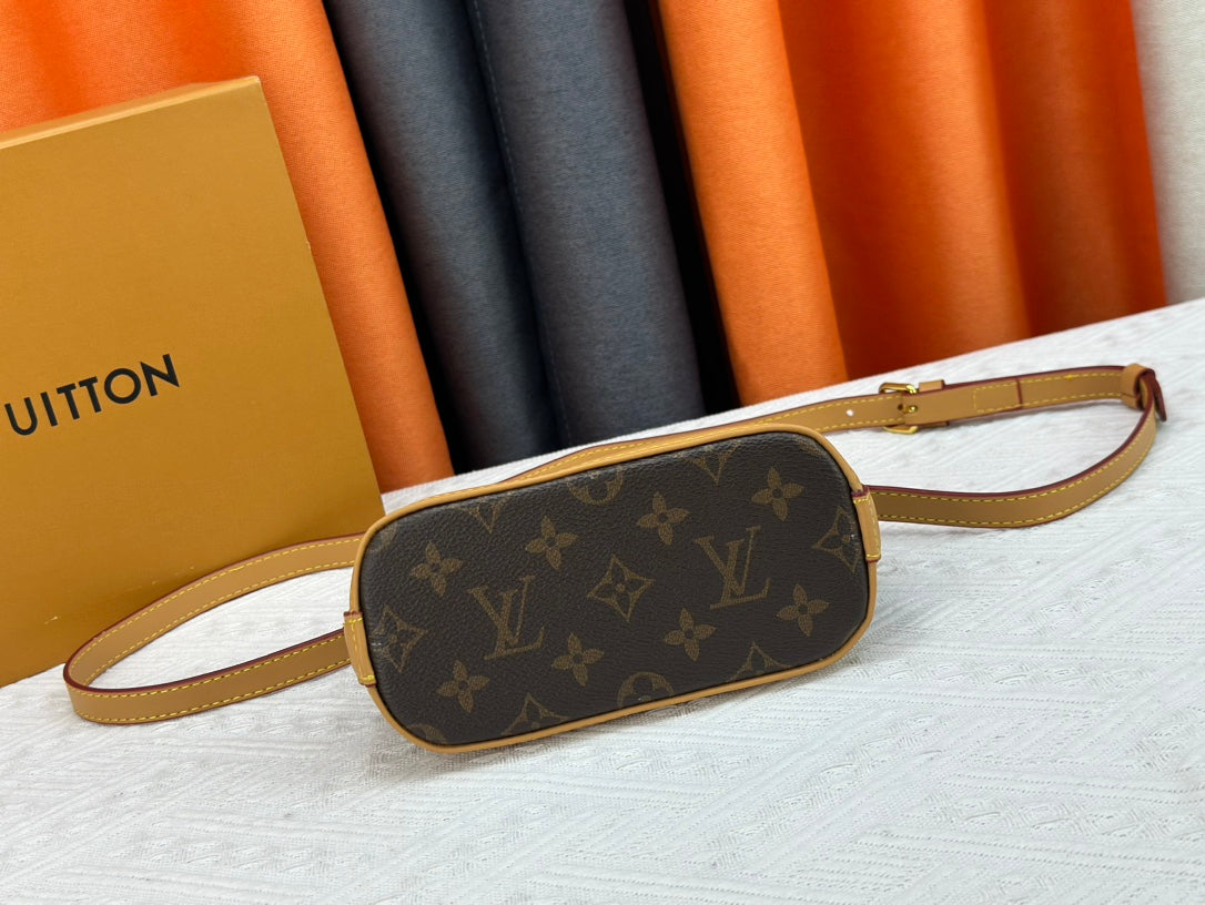 155XE20BDE Stylish leather bag