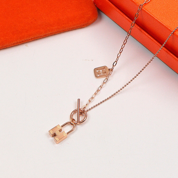 BH2XDE Stylish Necklaces