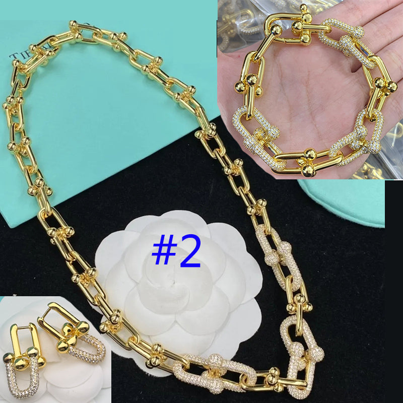 8XT32XDE Stylish Earring Bracelets Necklaces