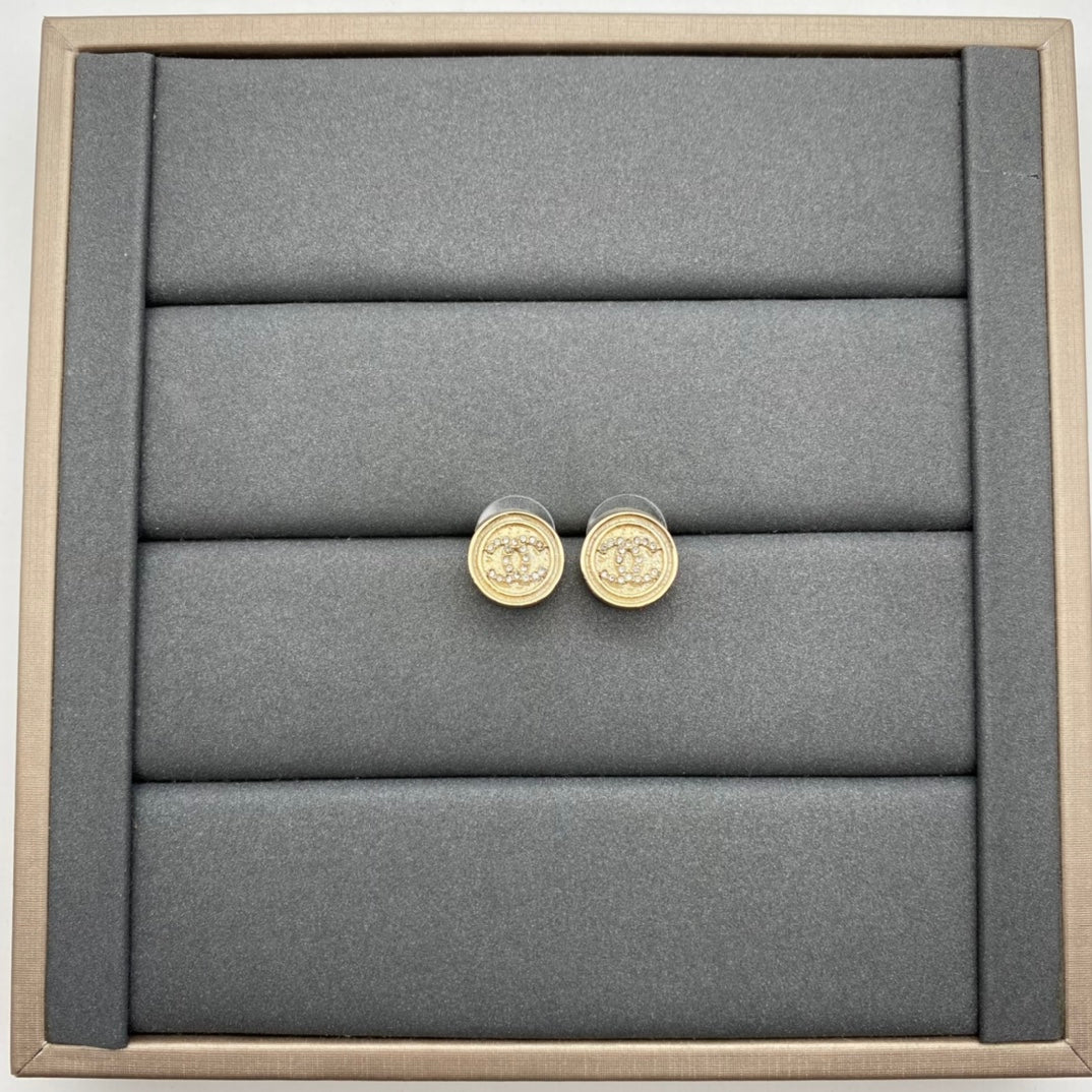 14C210XDE Stylish Earring Bracelets Necklaces
