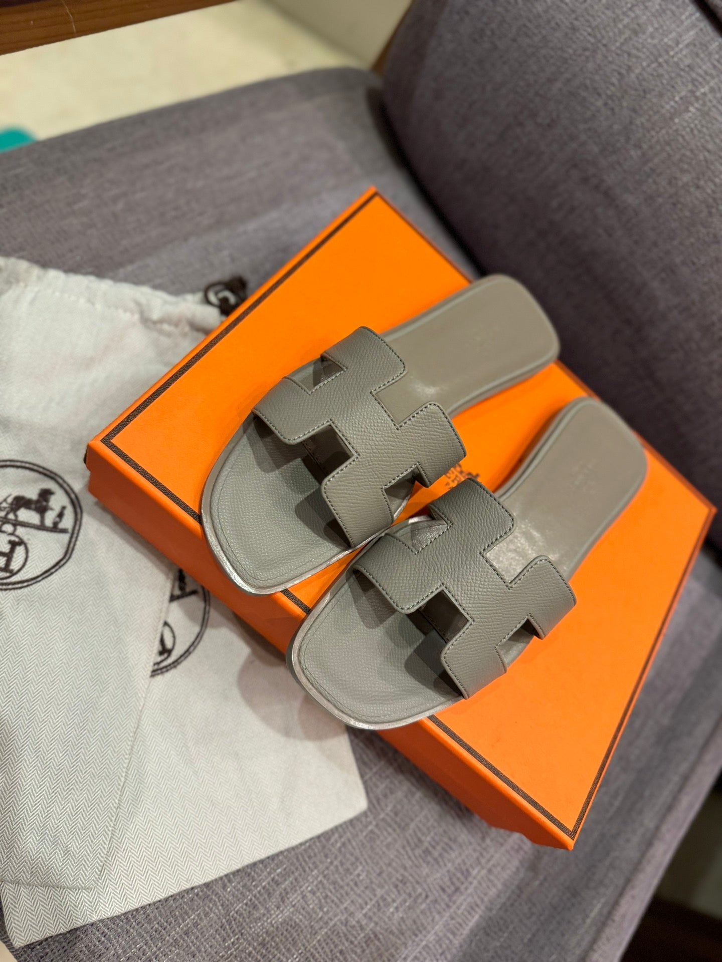 155ZH311ZDE Stylish Slippers