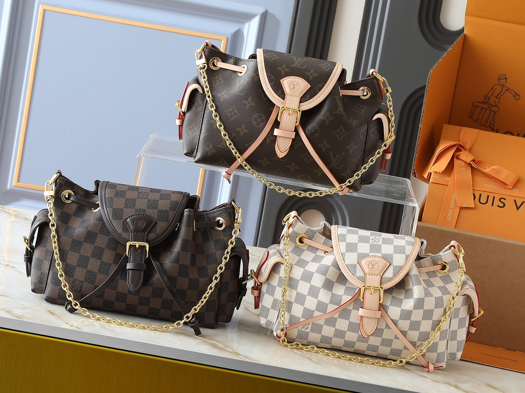 15RE18BDE Stylish leather bag