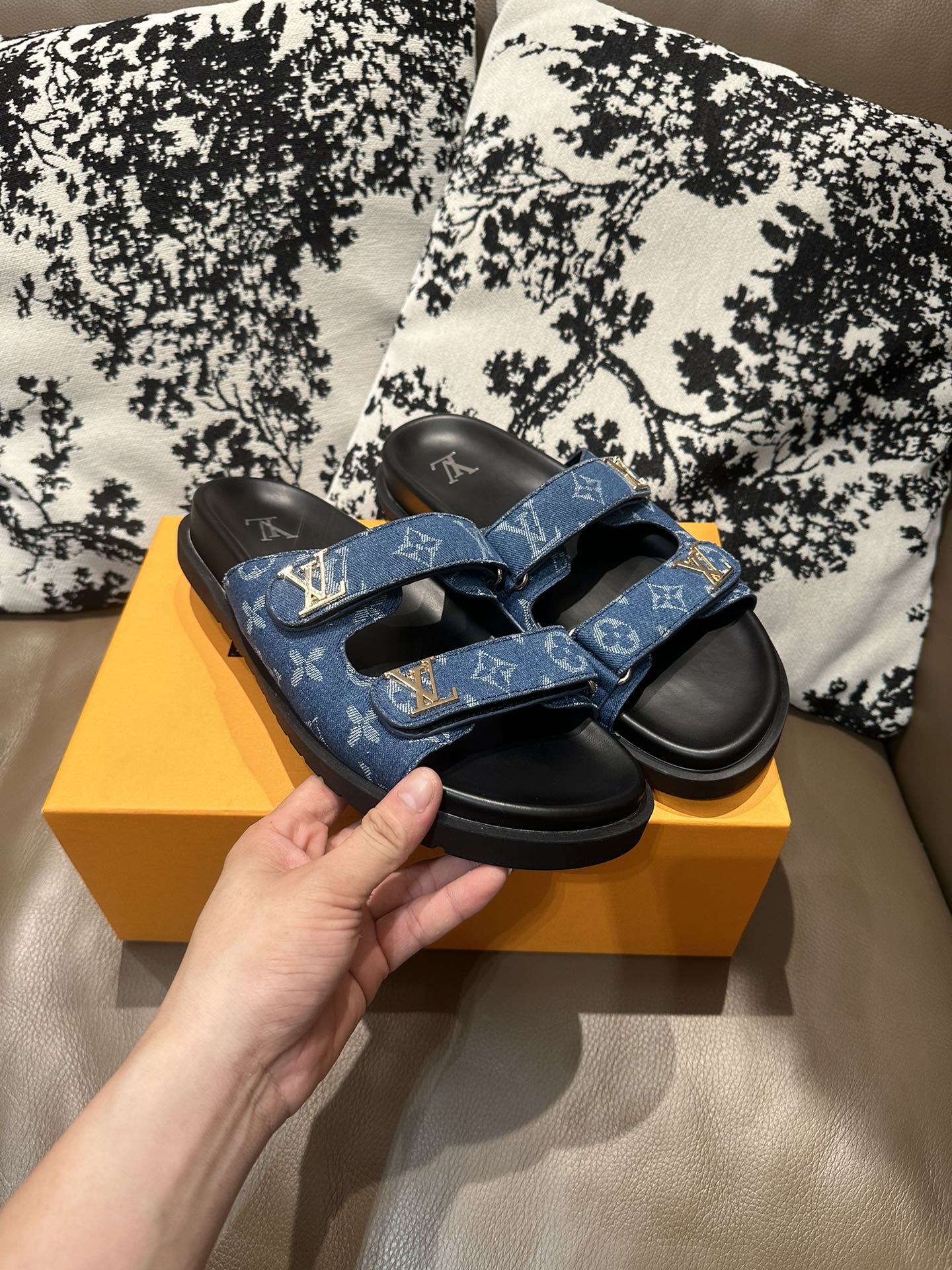 285ZE29ZDE Stylish leather Shoes