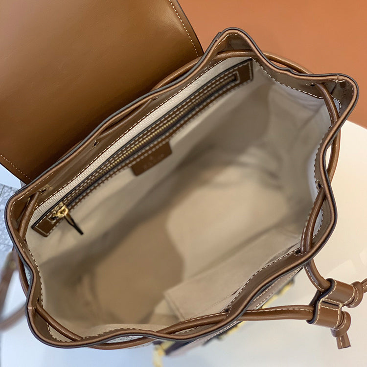 AB021BDE Stylish leather backpacks