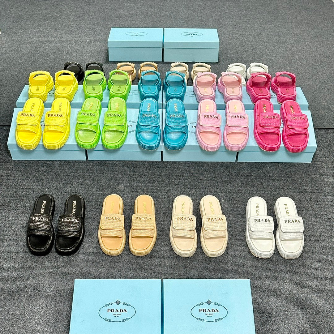 14PD24ZDE Stylish slippers