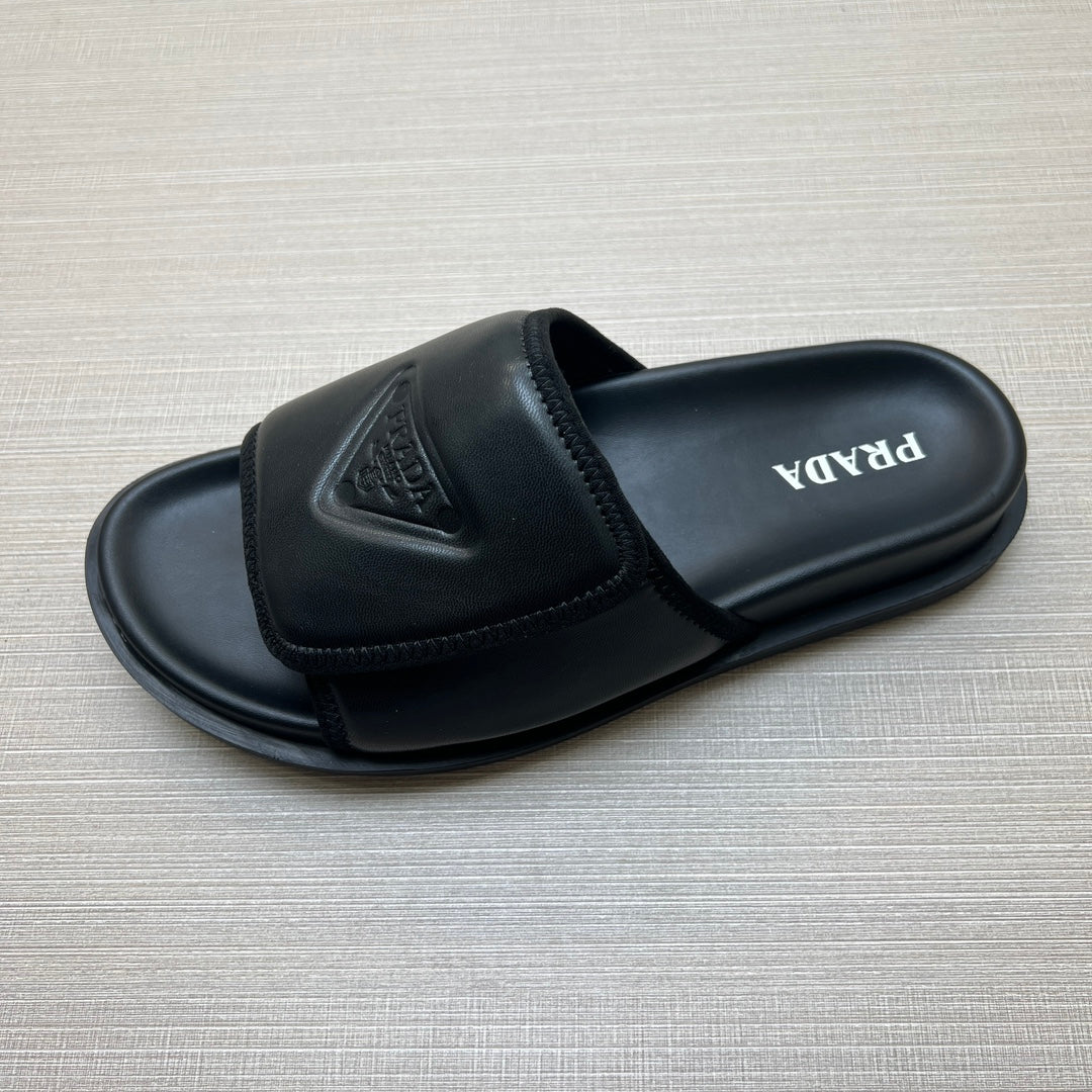 54PD6ZDE Stylish slippers