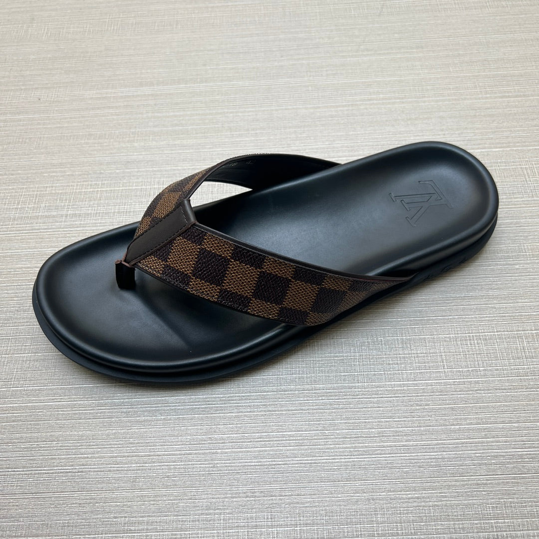 54E60ZDE Stylish slippers