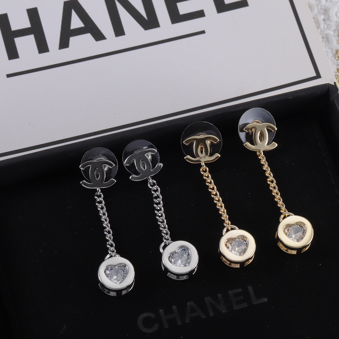 14C939EDE Stylish Earrings