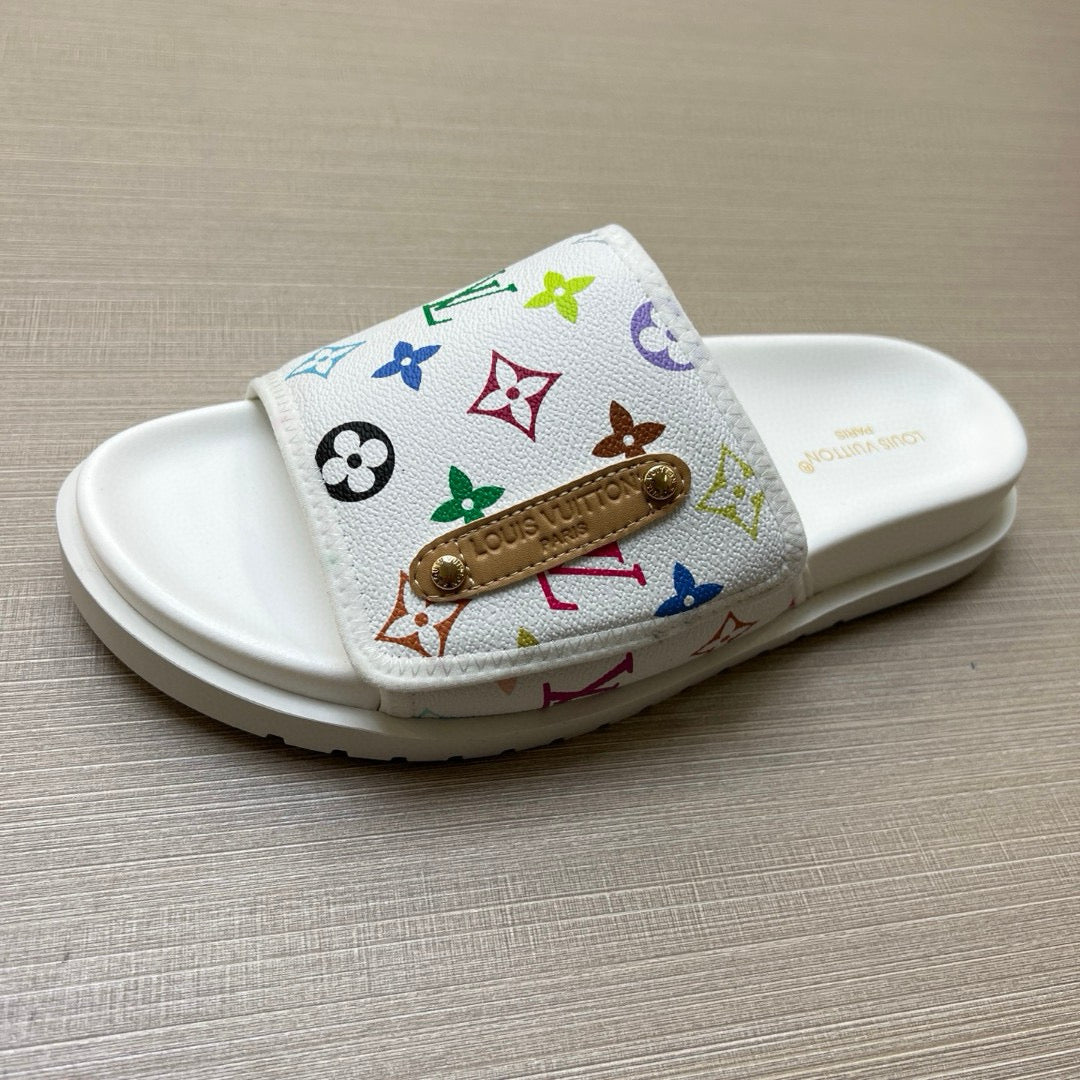 575NE6ZDE Stylish Slippers